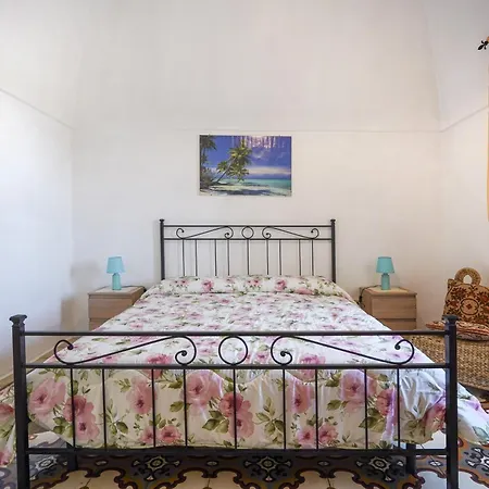 La Casa Di Pietra Location Rosy