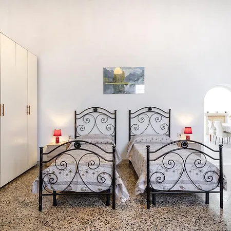 La Casa Di Pietra Location Rosy Monopoli